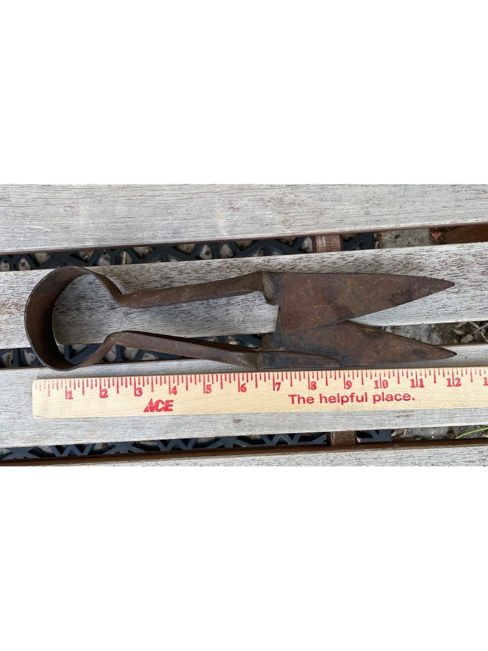 Vintage Antique Sheep Shears Primitive Farmhouse Decor Rustic Rusty Art Tool - Picture 7 of 12